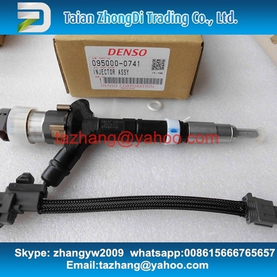 Denso genuine fuel injector 095000-0740 for TOYOTA HIACE HILUX 23670-30420/23670-0L110 supplier