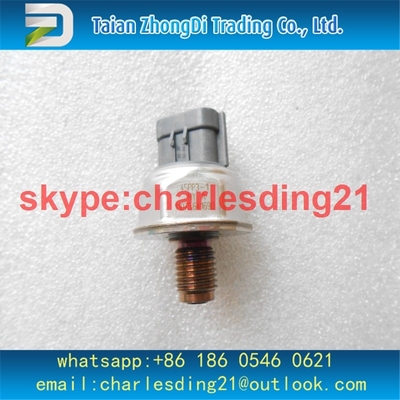 original and new  Sensor 45pp3-1 1465A034A 8C1Q9D280AA For Nissan Navara D40 Pathfinder 2.5 Diesel supplier
