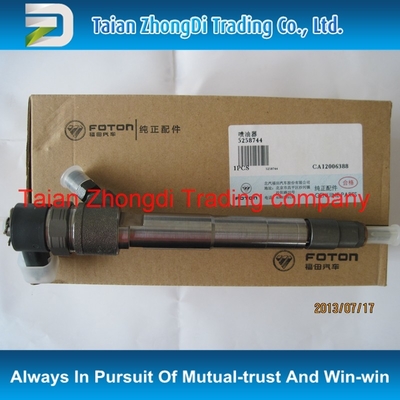 BOSCH Original and New Common rail injector 0445110376 for ISF2.8 5258744 supplier