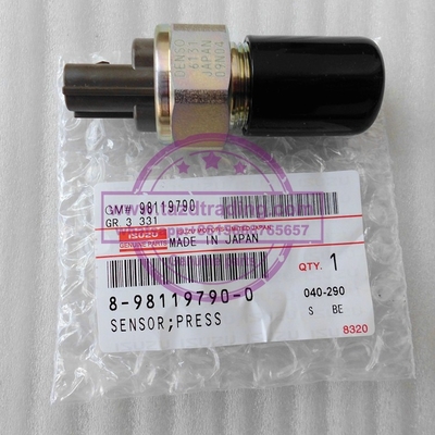 DENSO 100% Genuine and new Fuel rail pressure sensor 499000-6131, ND499000-6131, 8-98119790-0 8-97318684-1 supplier