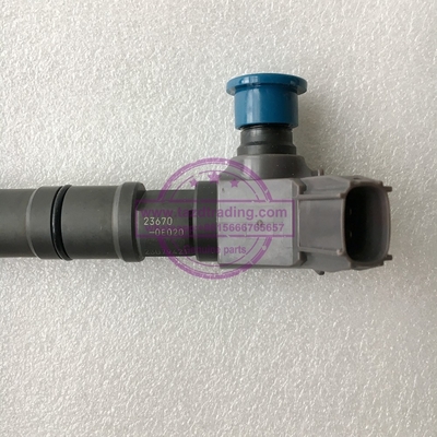 DENSO GENUINE AND BRAND NEW DIESEL FUEL INJECTOR 295700-0560 FOR 2GD-FTV 2.4L 23670-0E020, 23670-09430, 23670-11020, 236 supplier