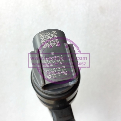 DENSO Piezo fuel injector 295900-0190, 295900-0240 for TOYOTA Dyna, Hiace, Hilux 23670-30170, 23670-39445 supplier